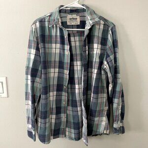 Urban Pipeline green blue white button down cotton shirt medium top comfortable